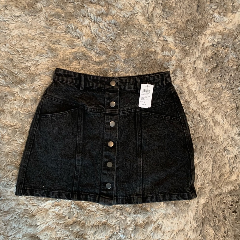 Black skirt